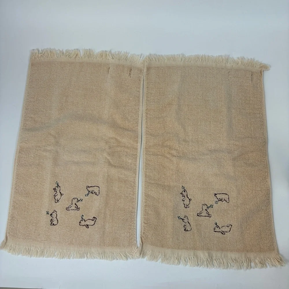VTG American Pacific Winnie The Pooh Embroidered Set of 2 Hand‎ Towels Beige Tan